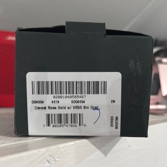 Oakley Aviator Sunglasses with Brown Lenses - Picture 4 of 5